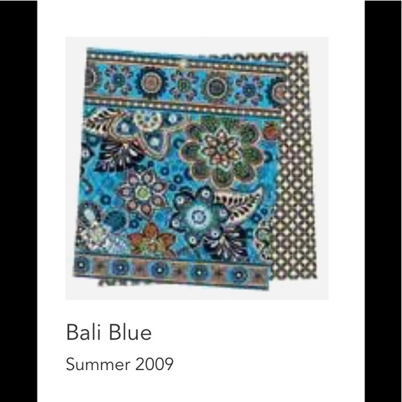 RARE Vera Bradley Crossbody Bali Blue HTF- Retired 2009 Excellent condition! - Picture 15 of 15